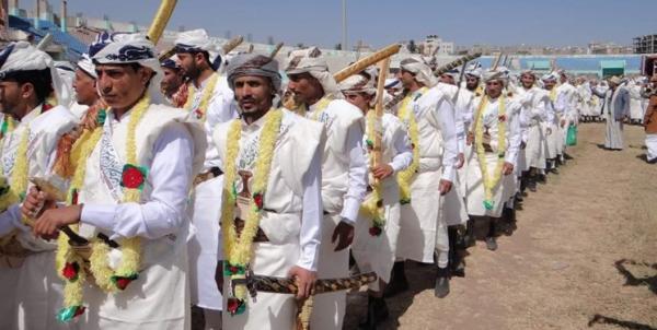 جشن عروسی 500 عروس و داماد یمنی زیر بمباران جنگنده های سعودی